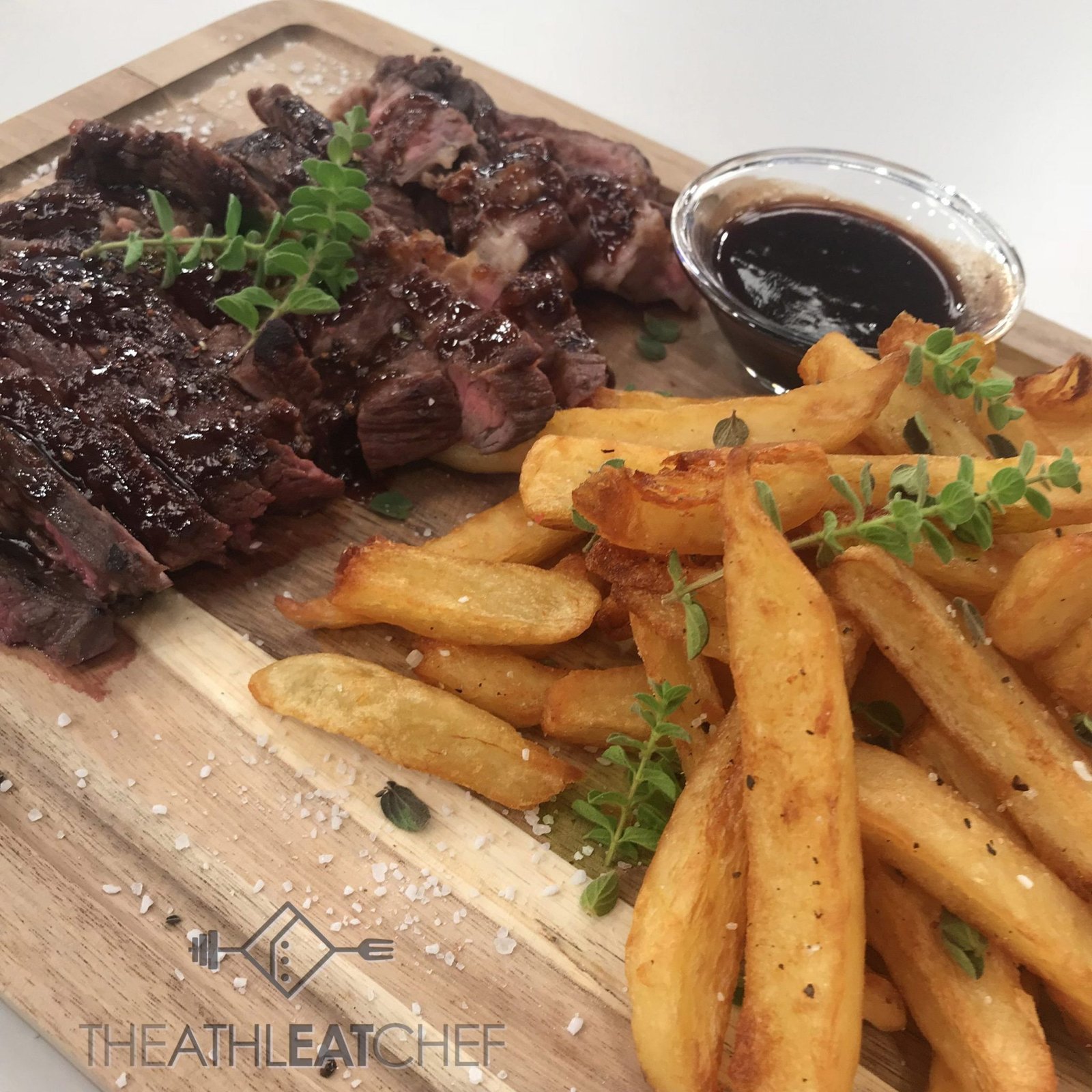 Μοσχαρίσια Μπριζόλα με Πατάτες & Μέλι | LAMBROS VAKIAROS IMG 7062.HEIC scaled 1