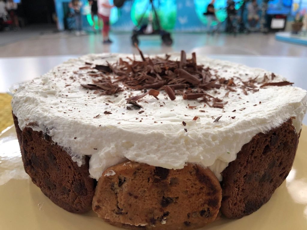 Cheesecake μπισκότο κρεμώδες με τραγανή βάση μπισκότου, βελούδινο και δροσερό