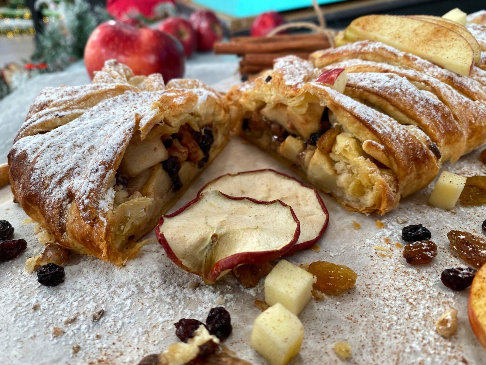 Στρούντελ με Μήλο, Κρέμα & Κανέλα | LAMBROS VAKIAROS Στρούντελ με Μήλο και Κρέμα