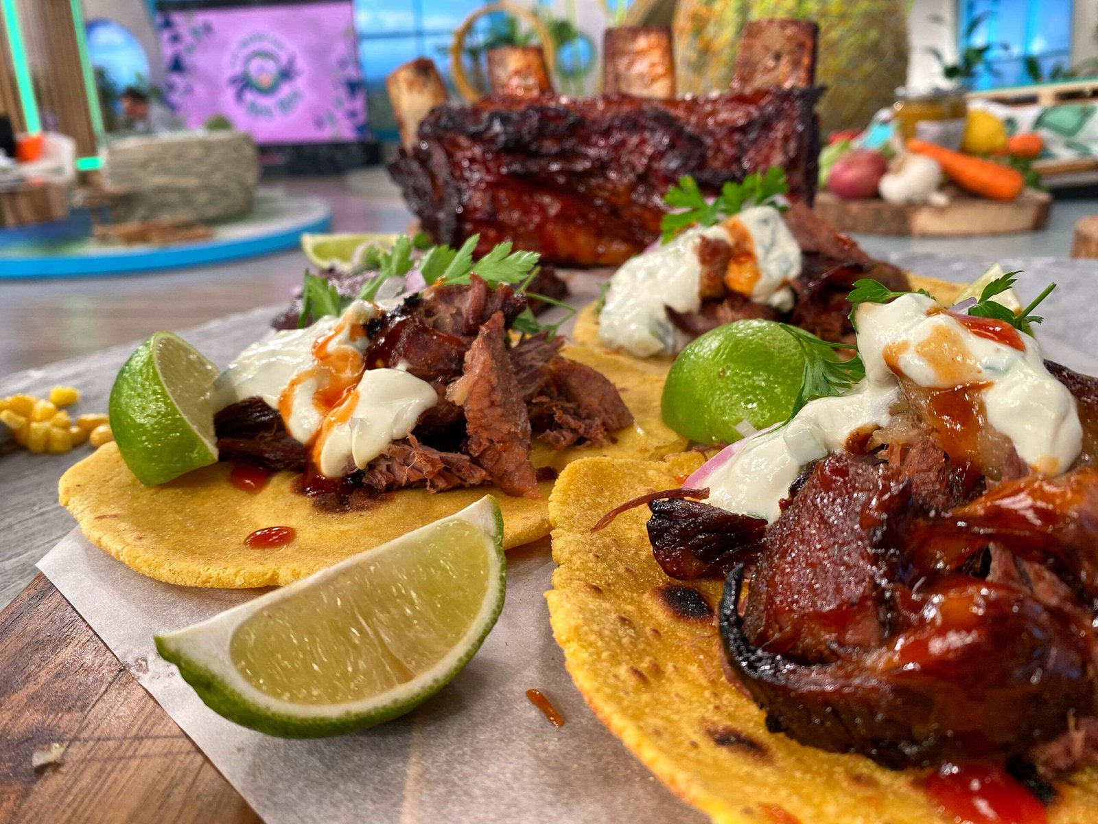 “Γλασαρισμένος Μοσχαρίσιος σιδηρόδρομος με Πίτες Καλαμποκιού”