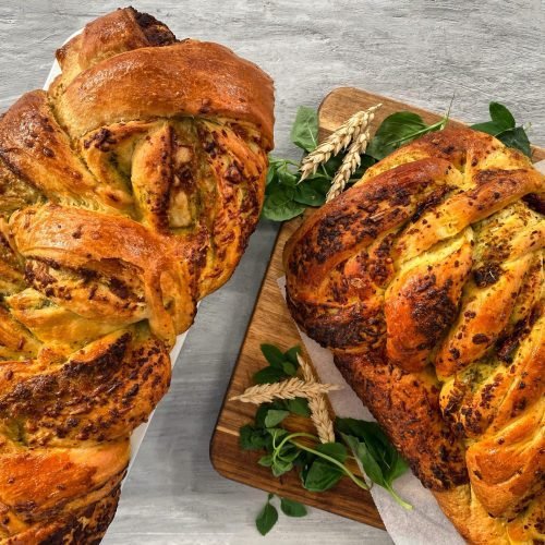 Αλμυρό Babka με Πέστο και Λιαστή Τομάτα