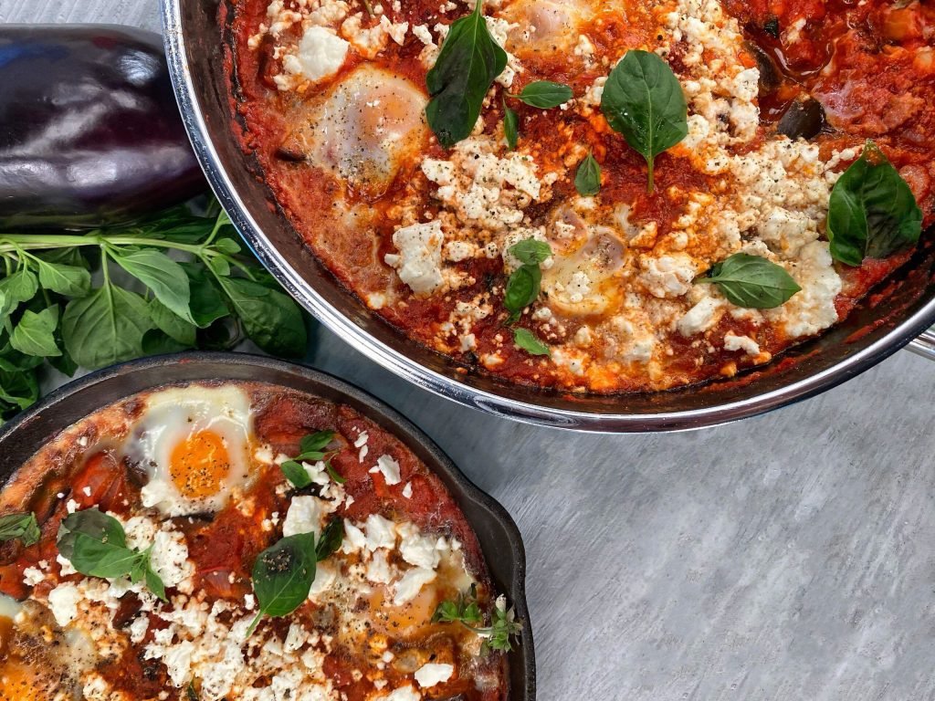 Μεσογειακό Shaksuka με Μελιτζάνες και Φέτα