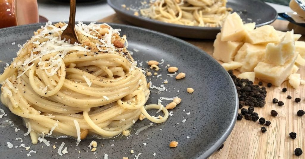 Cacio e Pepe παραδοσιακό ρωμαϊκό πιάτο