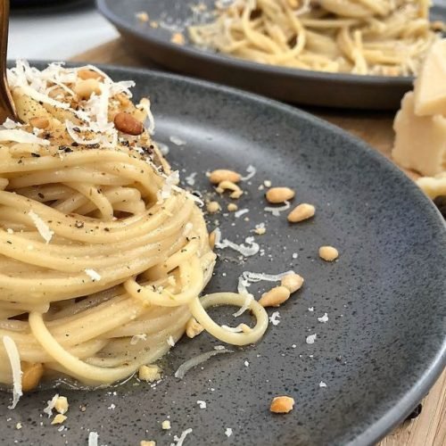 Cacio e Pepe παραδοσιακό ρωμαϊκό πιάτο