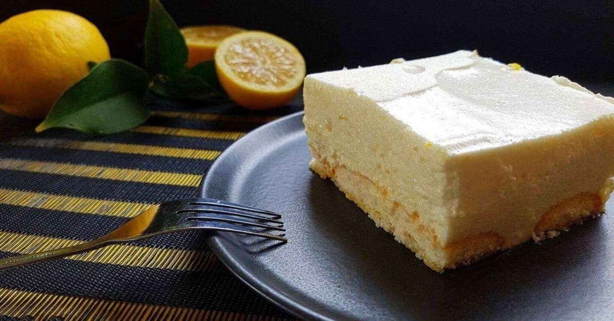 Αφράτο γλυκό λεμόνι με σαβαγιάρ