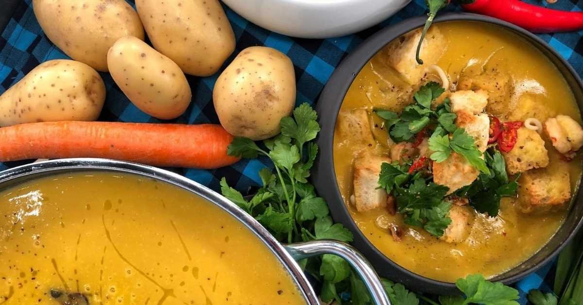 Βελουτέ Σούπα με Θαλασσινά | LAMBROS VAKIAROS Βελουτέ σούπα με θαλασσινά σε μπολ