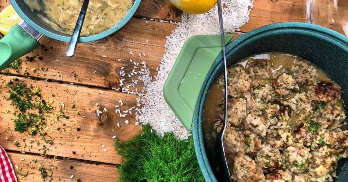 Γλυκό με γιουβαρλάκια και λεμονοκρέμα