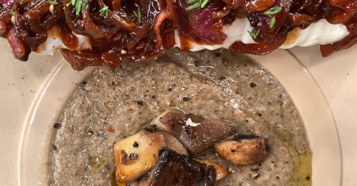 Μανιταρόσουπα Βελουτέ και Μπρουσκέτα