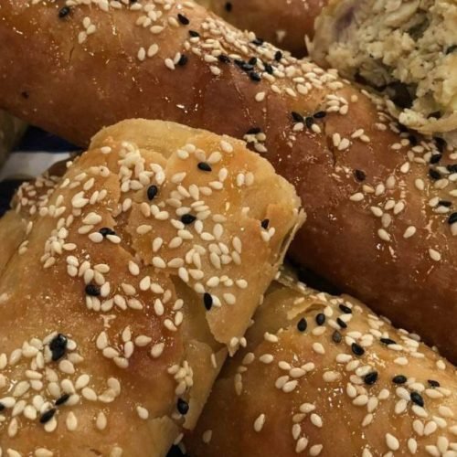 Πιτάκια με Κοτόπουλο, Ανθότυρο και Μέλι