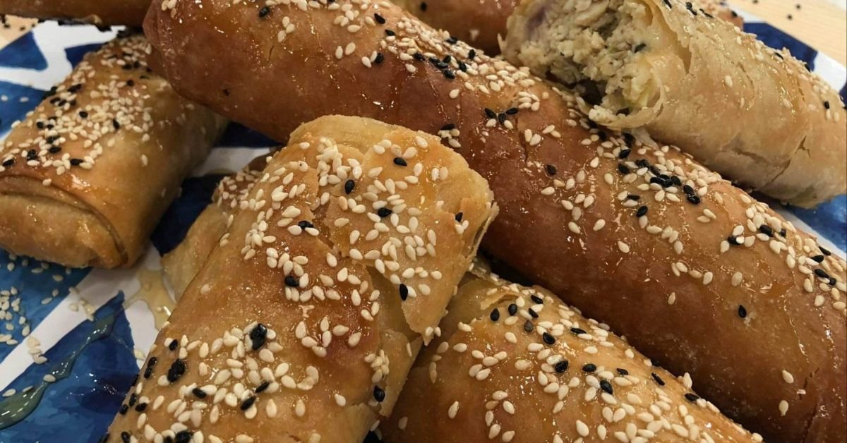 Πιτάκια με Κοτόπουλο, Ανθότυρο και Μέλι