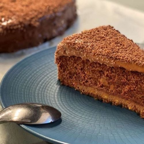Σοκολατένιο New York cheesecake σε πιατέλα
