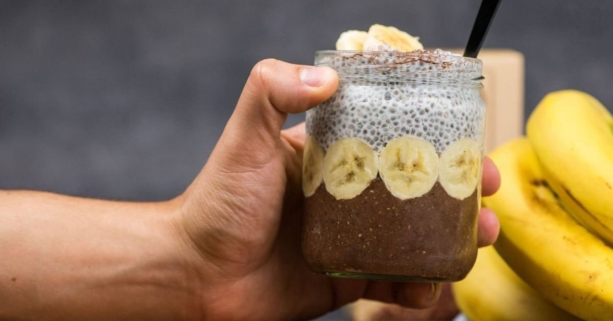 Σπιτικό chia pudding με μπανάνα και κακάο