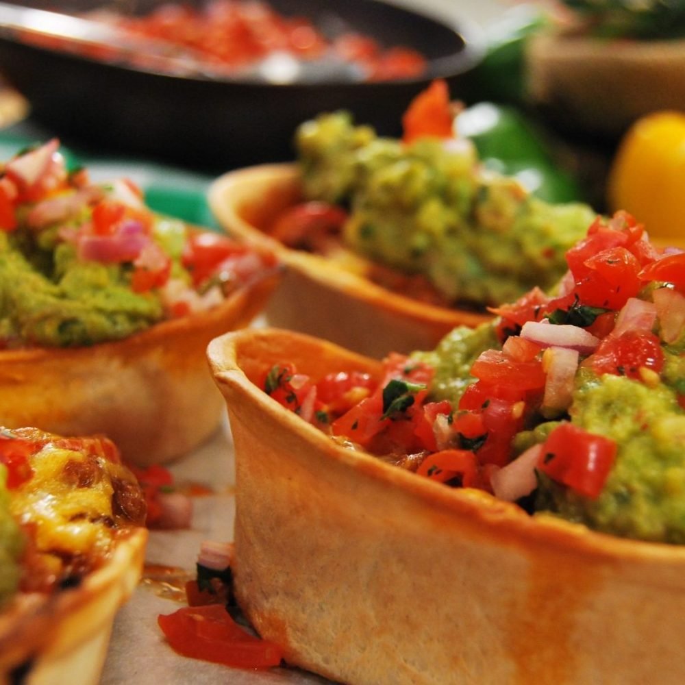 Μεξικάνικα τάκος με Γουακαμόλε