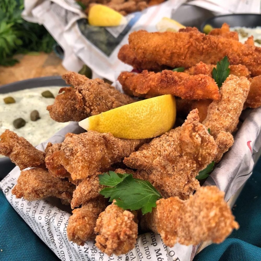 Τραγανές Ψαροκροκέτες με σάλτσα Ταρτάρ