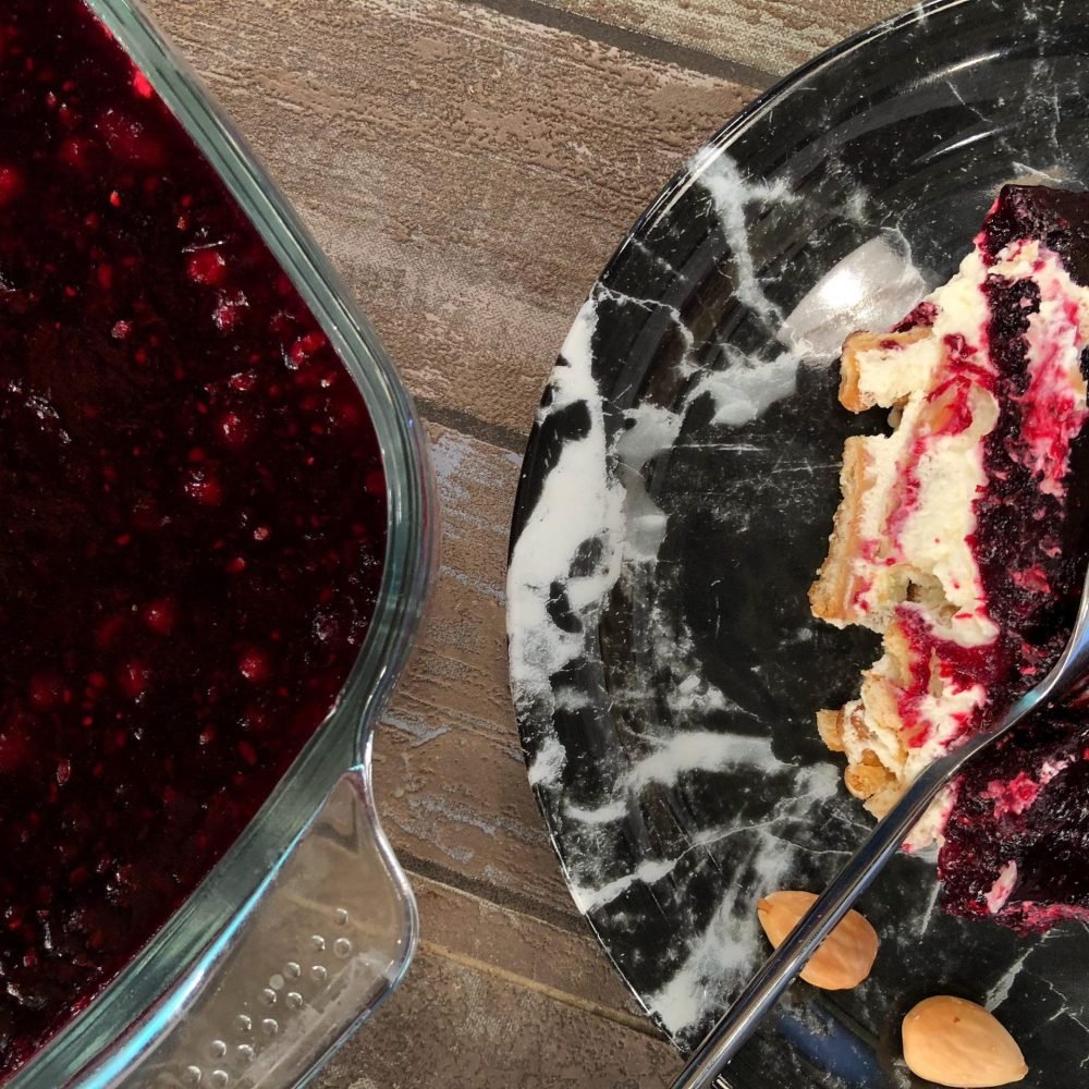 Γλυκό Ψυγείου με Φρούτα του Δάσους