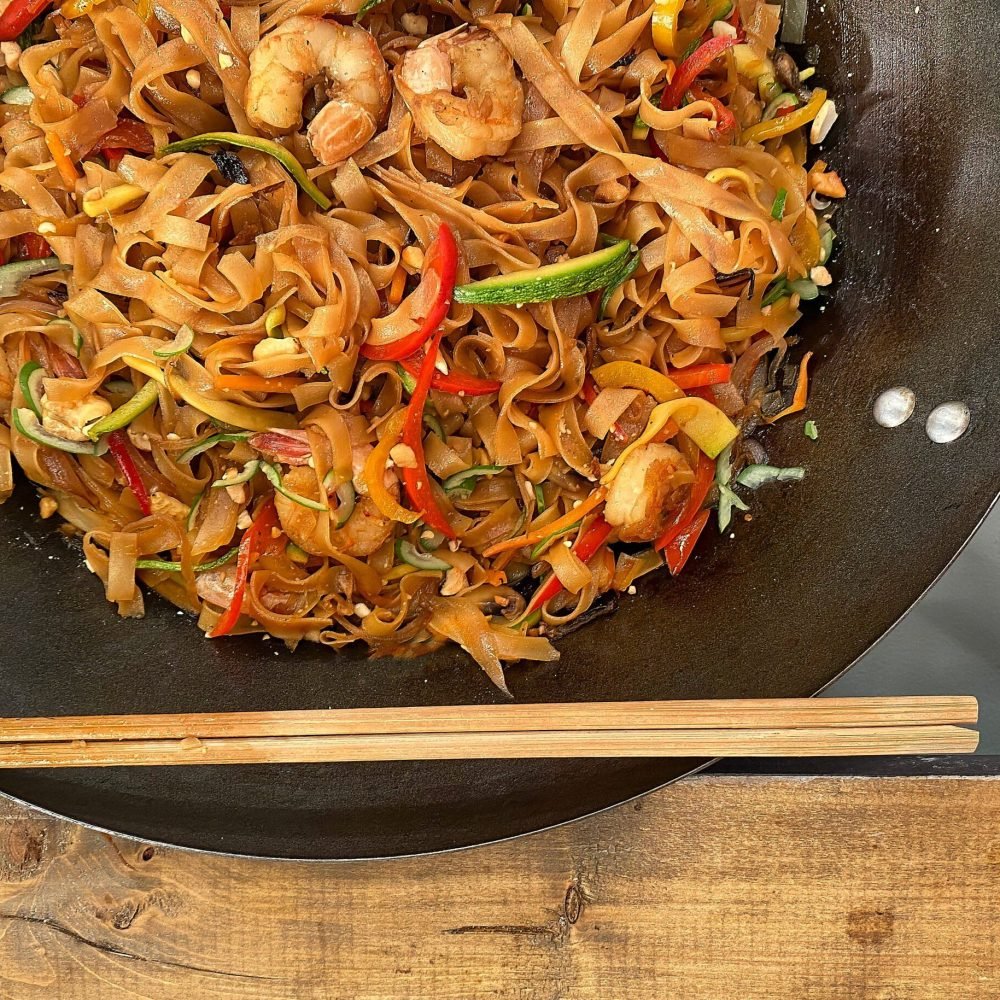 Νηστίσιμα Noodles Ρυζιού με Γαρίδες και Γλυκόξινη Σάλτσα