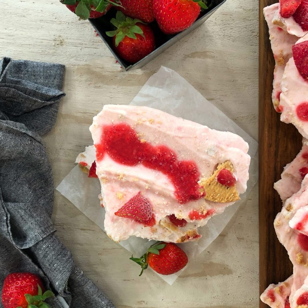 Παγωμένες Μπάρες Γιαουρτιού CHEESECAKE Φράουλα | Λάμπρος Βακιάρος