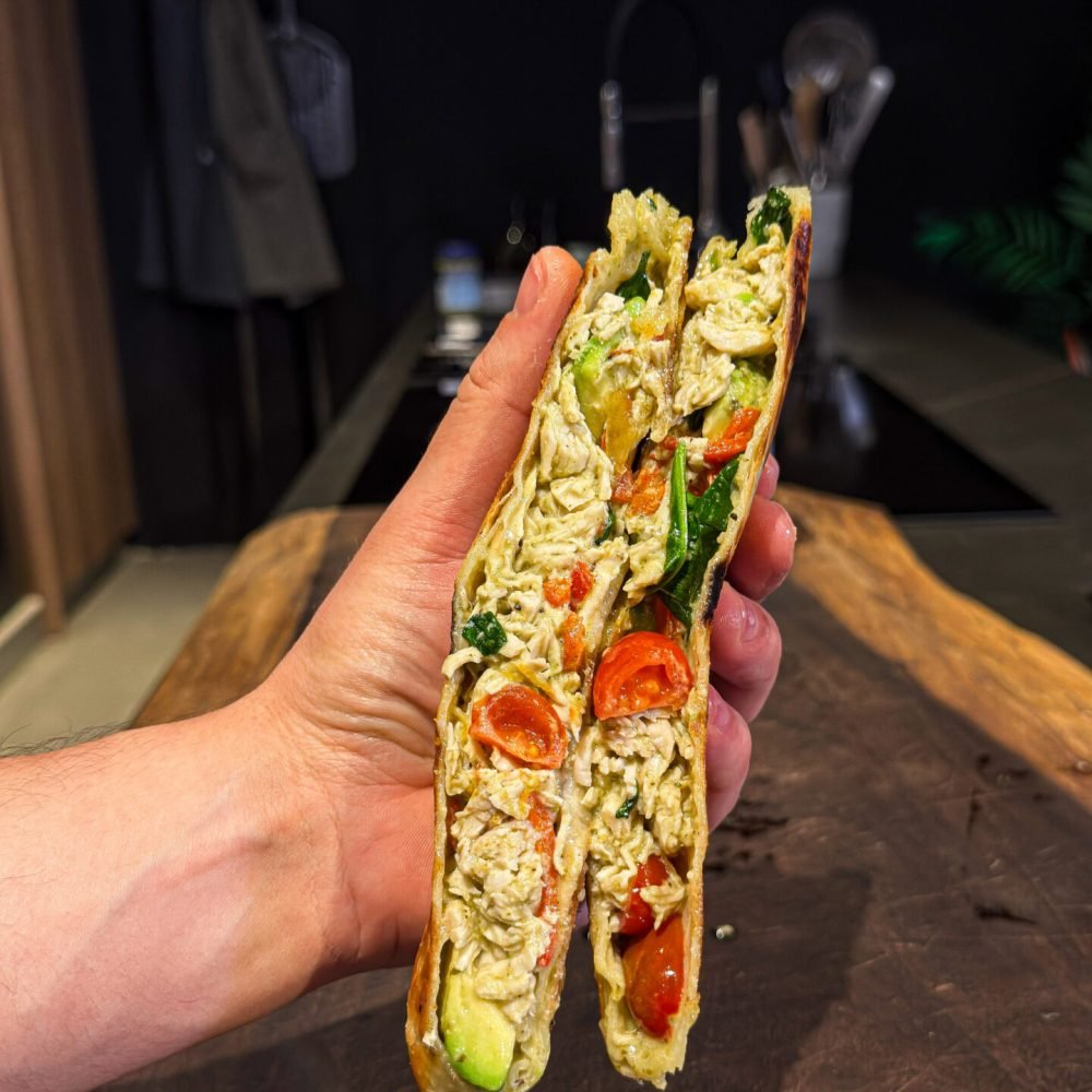 50g Protein Wrap με Κοτόπουλο & Πέστο