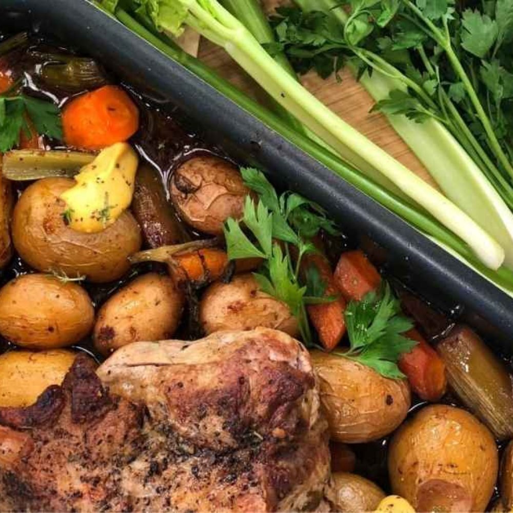 Σπιτική μπριζόλα με πατάτες φούρνου και βαλσάμικο