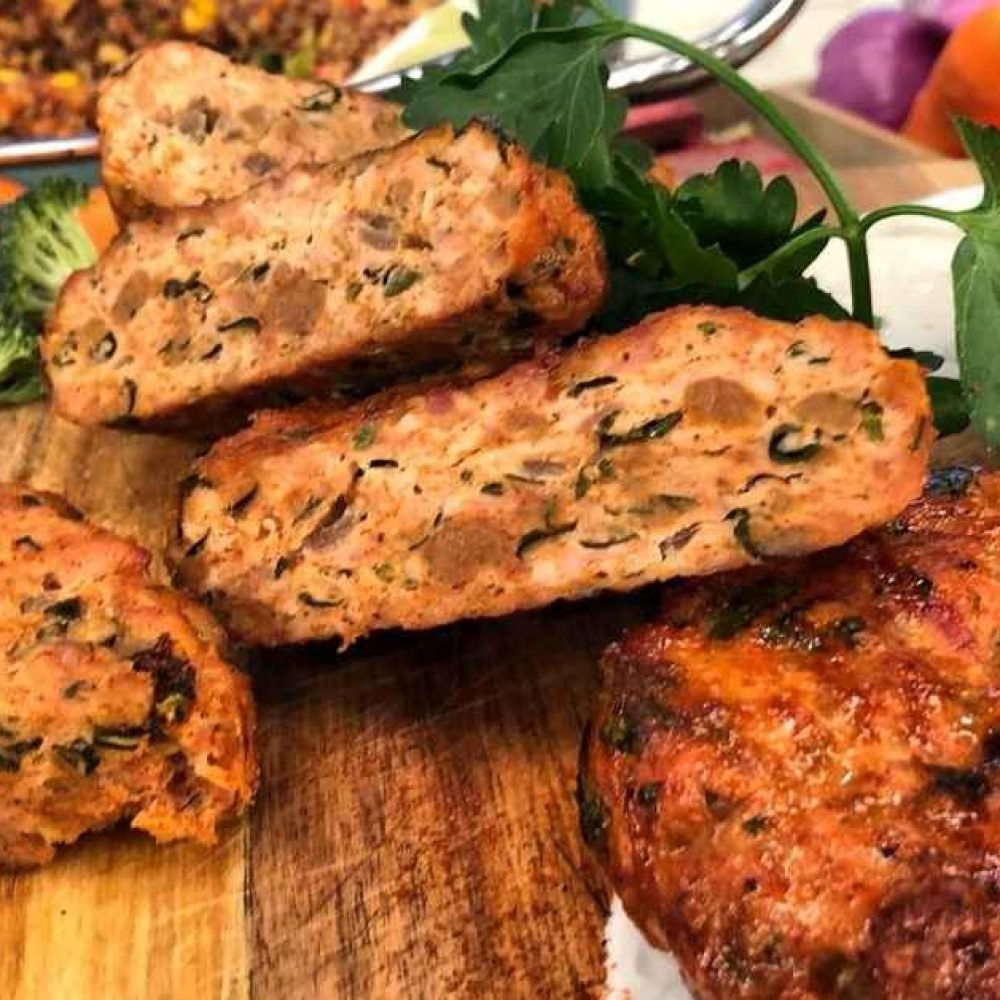 Υγιεινό γεύμα με γαλοπούλα και κινόα