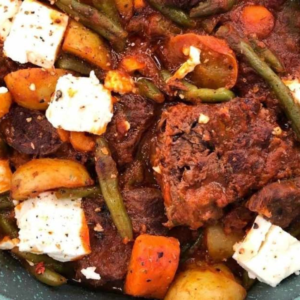 μοσχαριού κοκκινιστού με λαχανικά